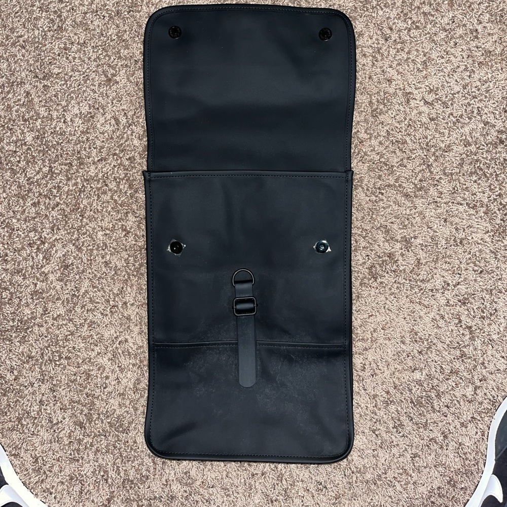 Black Rains Backpack Unisex